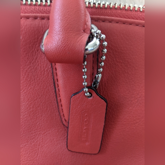 COACH Handbag - Picture 2 of 5